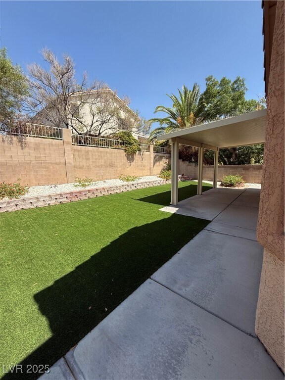 Building Photo - 10250 Torrey Valley Ct