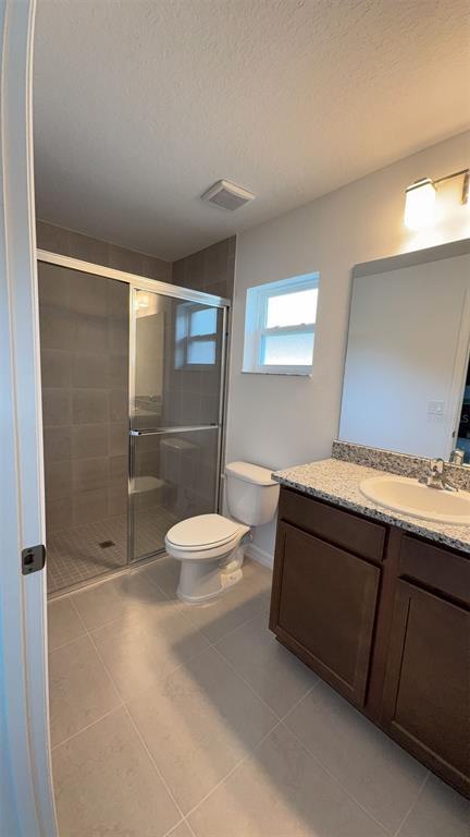 Building Photo - 4 Llobell Pl