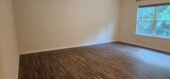 Building Photo - 110 Kaitlyn Cir