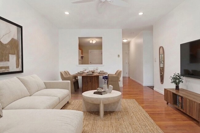 Building Photo - 22 Branchfield St