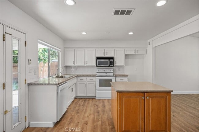 Building Photo - 3812 Curry Ct