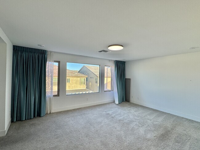 Building Photo - 8732 S Black Cordon Rd