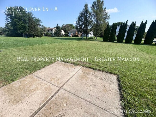 Building Photo - 212 W Clover Ln