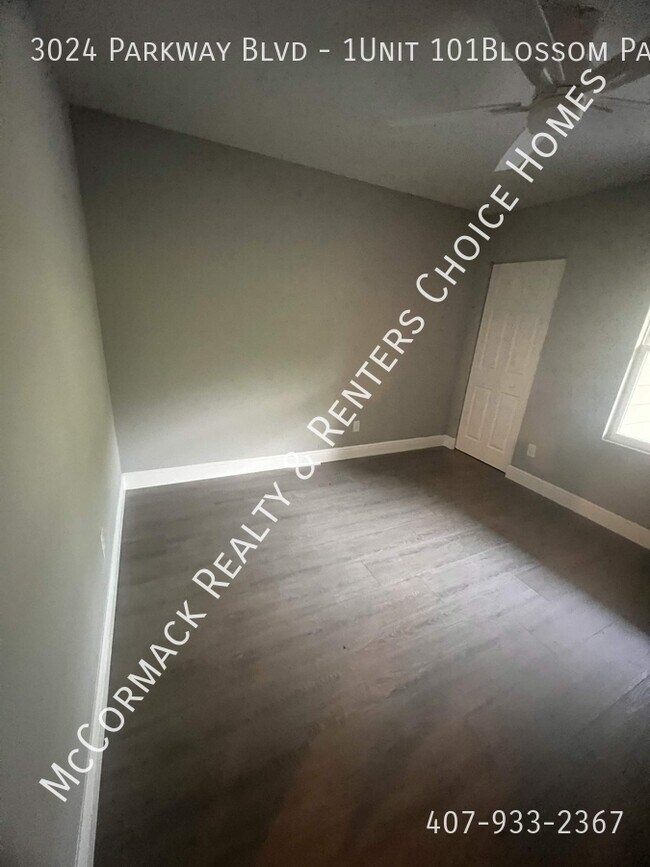 Building Photo - 3024 Parkway Blvd