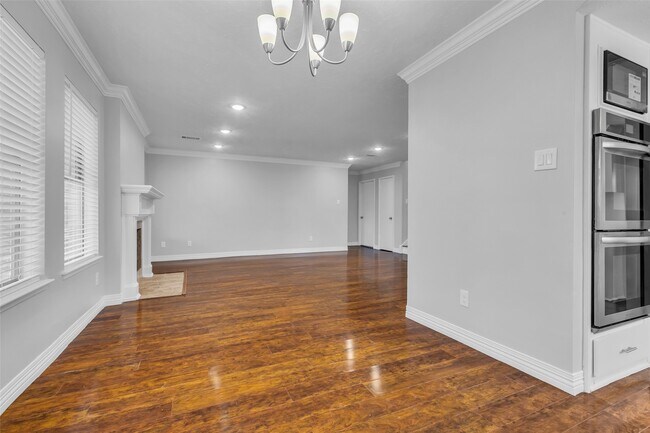 Building Photo - 11110 Sageknight Dr