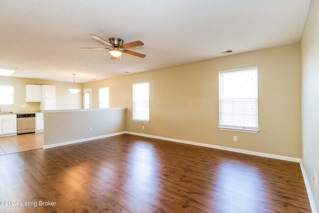 Building Photo - 9612 Arrowridge Dr