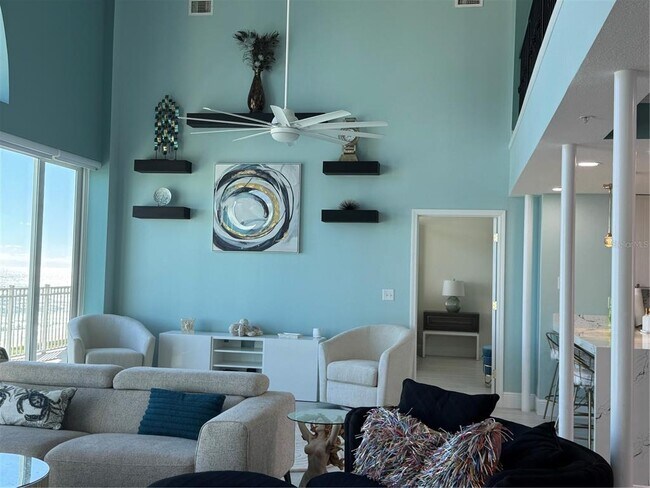 Building Photo - 200 Ocean Crest Dr