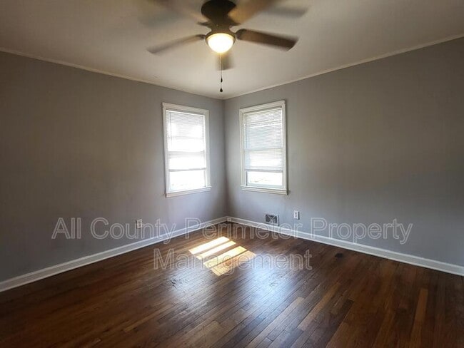 Building Photo - 2759 Ellenwood Cir
