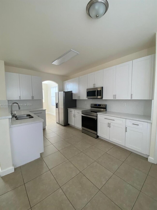 Building Photo - 15213 SW 118th Terrace
