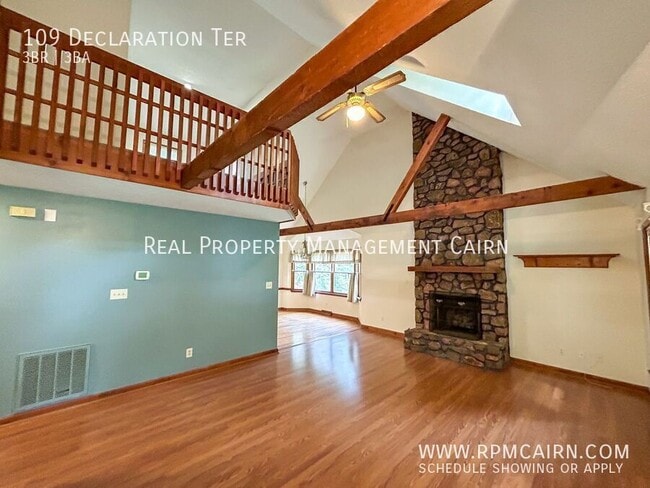 Building Photo - 109 Declaration Terrace