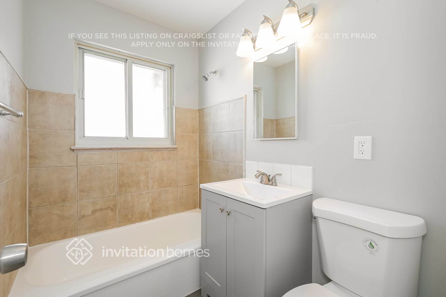 Building Photo - 2324 Fulton St