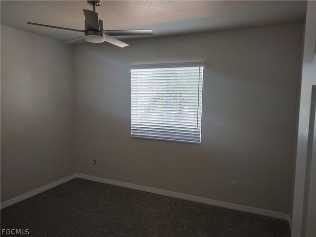 Building Photo - 2434 Laurentina Ln