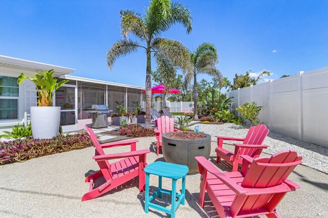 Building Photo - 4891 Heron Rd