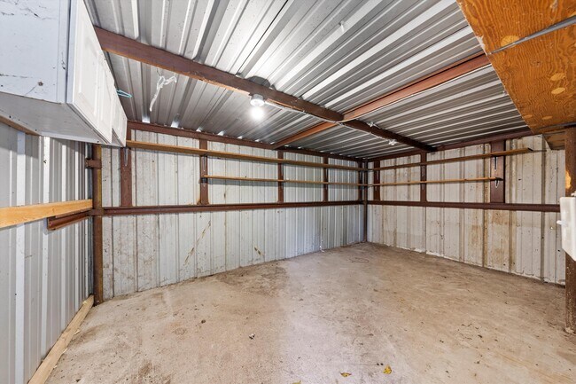 Building Photo - 513 N 34th St