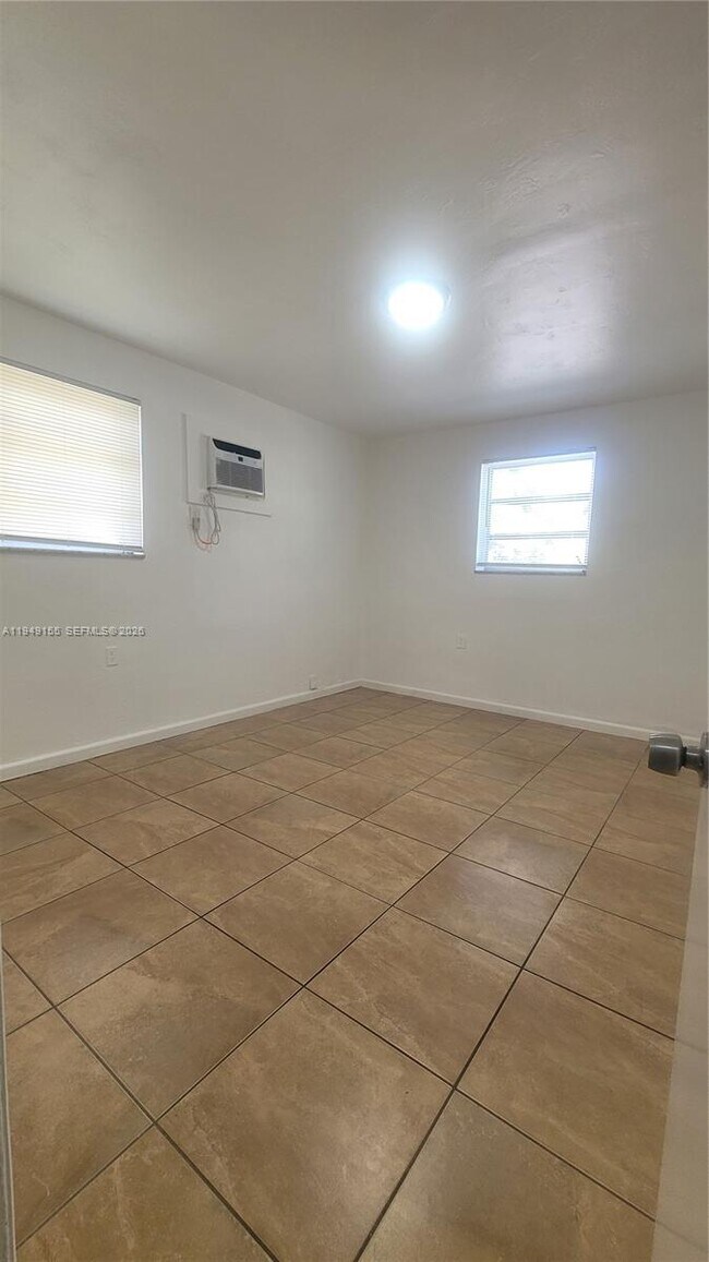 Building Photo - 567 NW 90th St