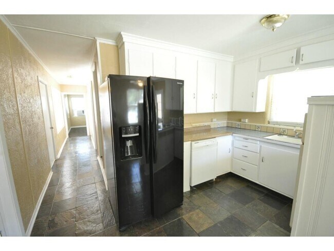 Building Photo - 8238 Eagle Mountain Cir