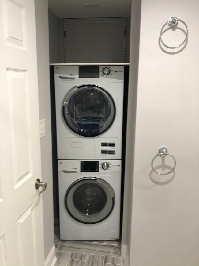 Building Photo - 60 V St NW