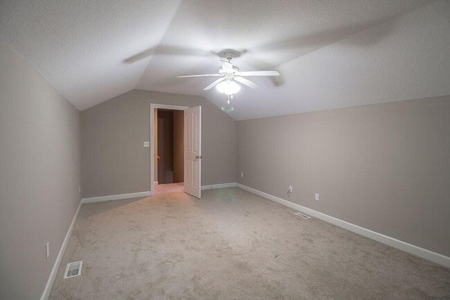 Building Photo - 1311 Raleigh Dr