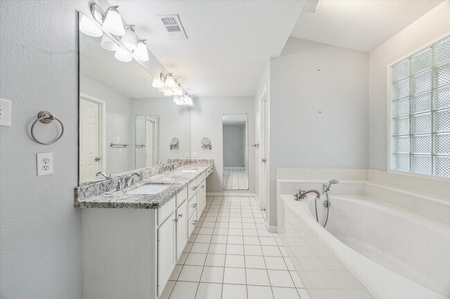 Building Photo - 5329 Judalon Ln