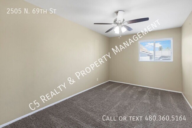 Building Photo - 2505 N 69th St
