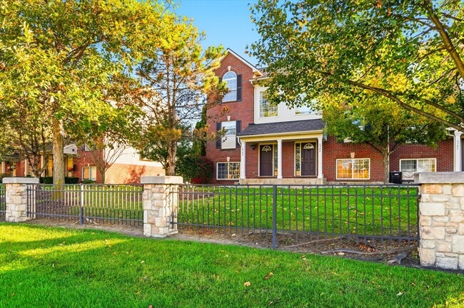 Building Photo - 6342 Trumpeter Ln