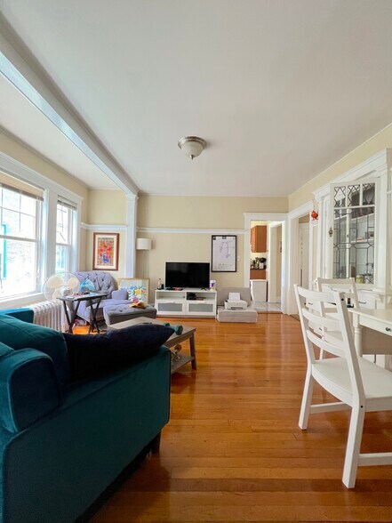 Building Photo - 22 Boulevard Ter