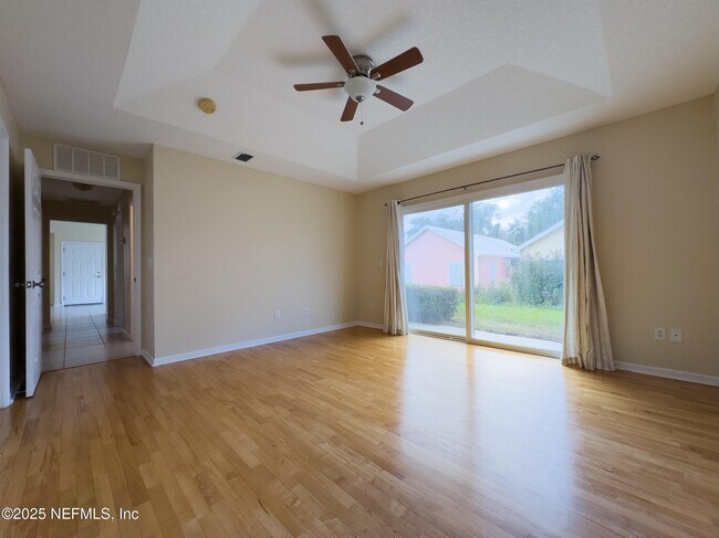 Building Photo - 100 Ashton Cir