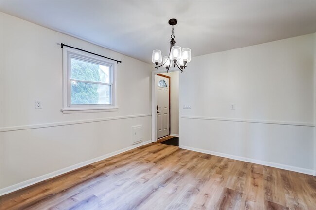 Building Photo - 159 Harwick Rd