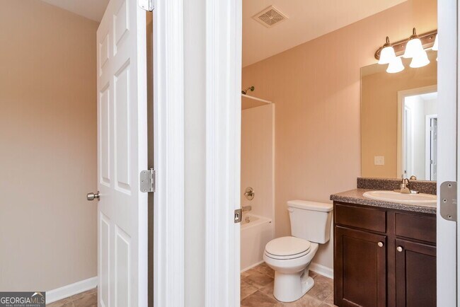 Building Photo - 125 Bethany Manor Dr