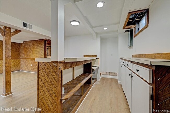 Building Photo - 1982 S Ortonville Rd