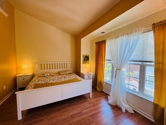 Building Photo - 43447 Blair Park Square