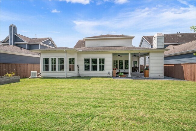 Building Photo - 2215 Blue Duck Ln