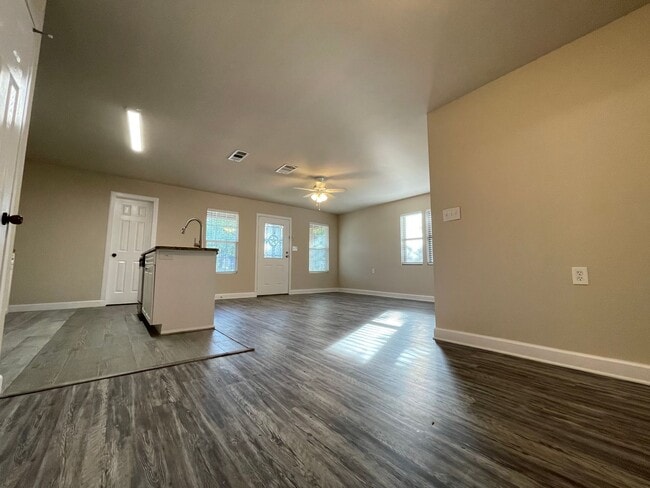 Building Photo - 7184 Alcove St