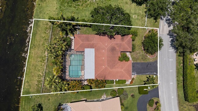 Building Photo - 11580 NW 20th Dr