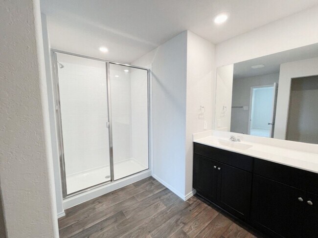 Building Photo - 912 Cinnamon Teal