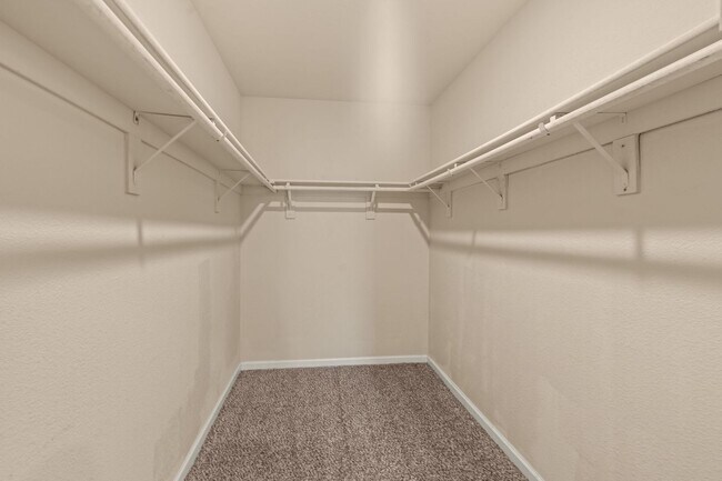 Building Photo - 461 Ashwick Loop