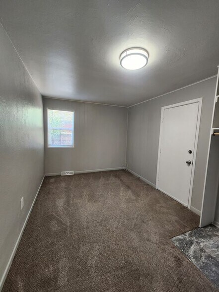 Building Photo - 3415 S Canosa Ct