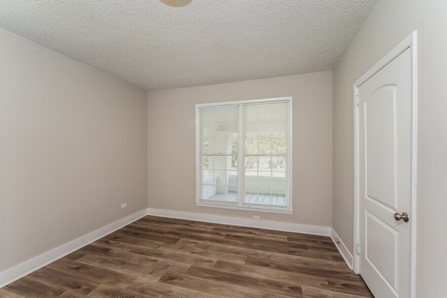 Building Photo - 1762 Linthicum St