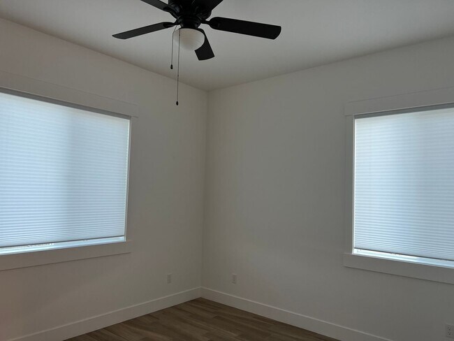 Building Photo - Custom 4 Bedroom + Office - Clover Creek Preserve