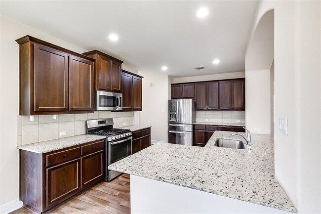 Building Photo - 3625 Lunet Ring Way