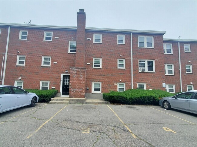 Building Photo - 433 Sea St