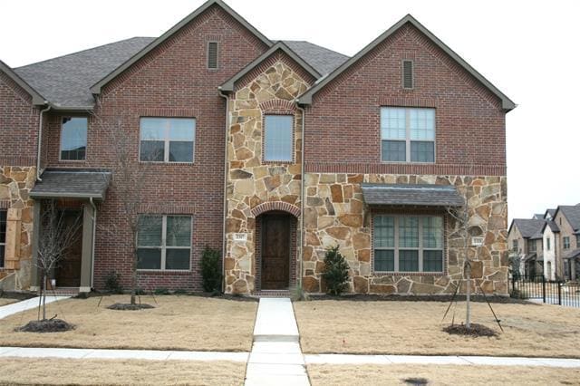 Building Photo - 2317 Jameson Ln