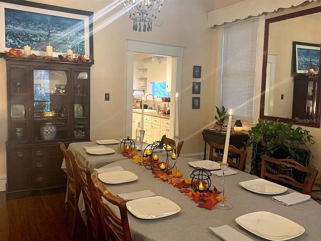 Building Photo - 1919 W North a St