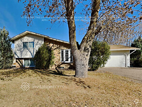 Building Photo - 7944 Idaho Cir N