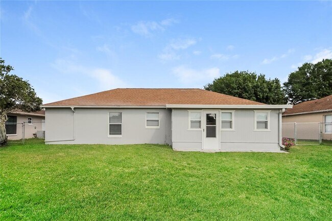 Building Photo - 106 Alcala Dr