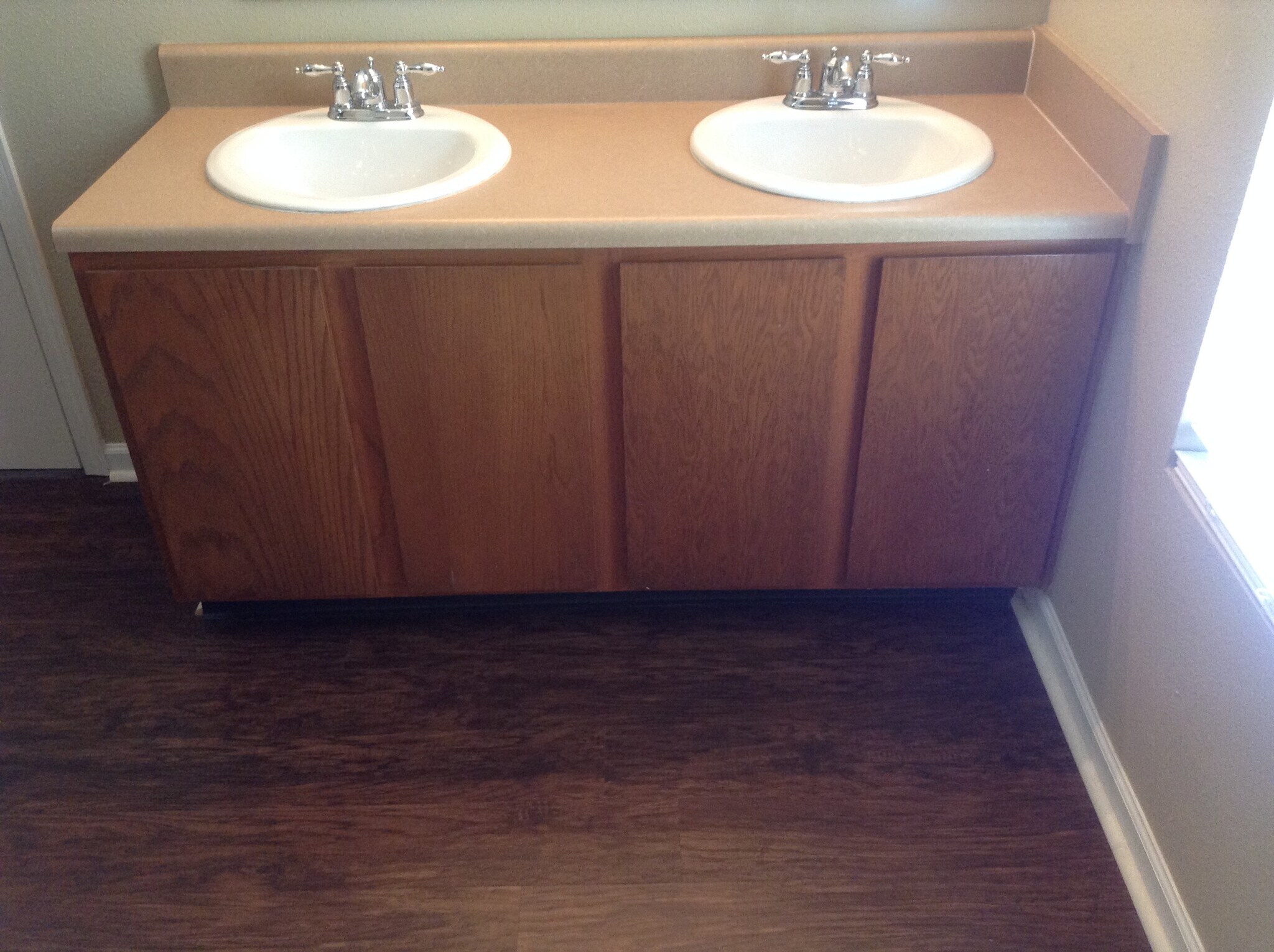 Building Photo - 14237 Luscombe Farm Rd