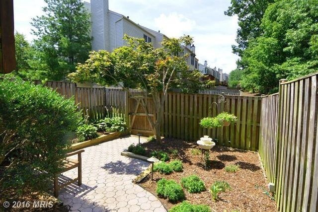 Building Photo - 8534 Pine Meadows Dr