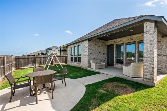 Building Photo - 861 Blue Oak Blvd