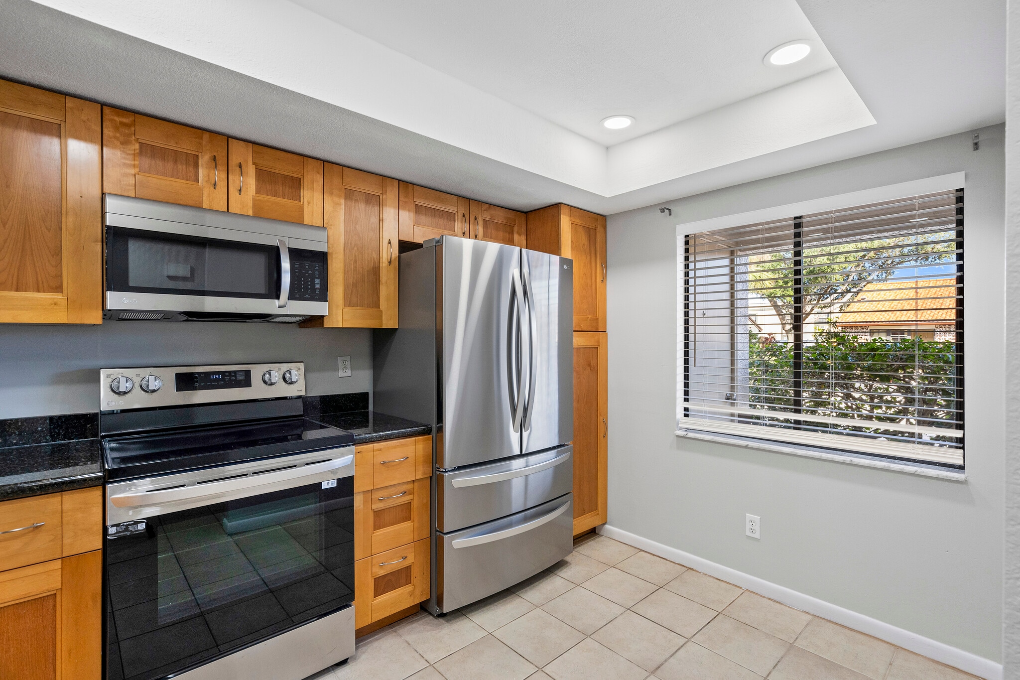 Building Photo - 7360 Ulmerton Rd