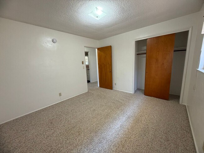 Building Photo - 2280 Del Norte St